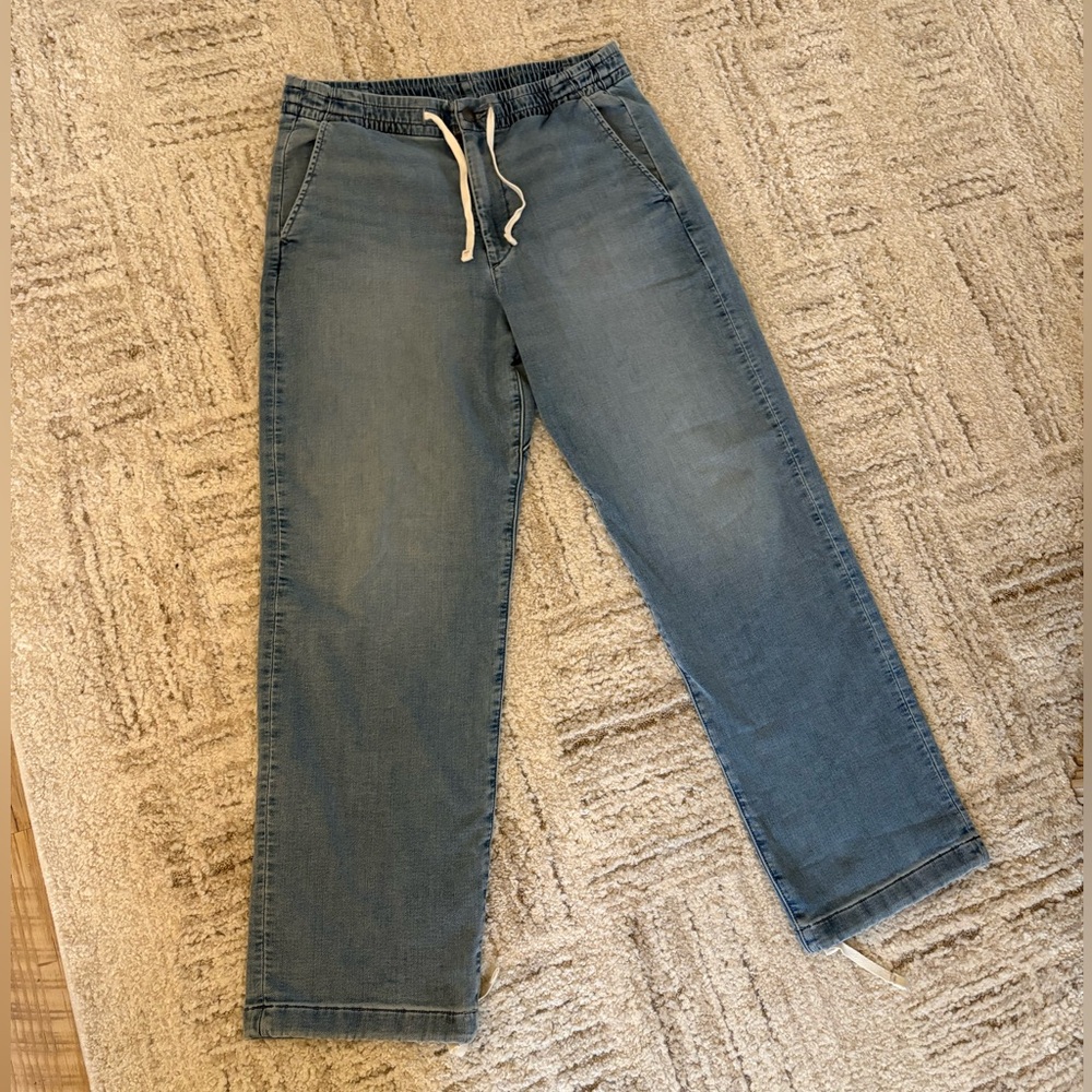 AE LOOSE PULL ON JEAN - Picture 3 of 6